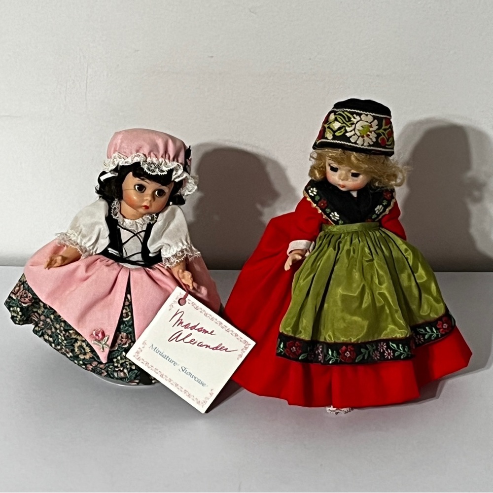 Rare Vintage 60's 70's Madame Alexander Lady Lee and Swedish Dolls